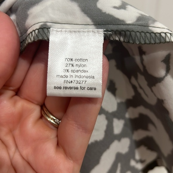 ELIZABETH AND JAMES Drop Waist Dress Womens Animal Print Size Medium - Picture 7 of 8